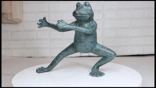 Amazon.com: Ebros Gift Verdi Green Aluminum Metal Whimsical Tai