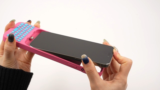 Amazon.co.jp: Clicks(クリックス) iPhone 15 Pro 用 キーボード