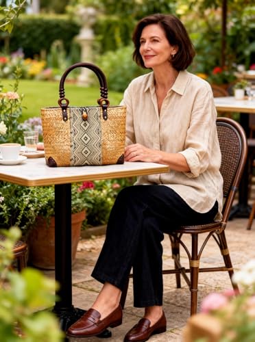 Image of Straw Bag for Women, Summer Beach Handmade Rattan Tote Bag, Boho Retro Straw Woven Handbag, Large Beach Vacation Bag (Natural)