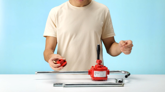 Pompa Manuale A Manovella Per Travasare Liquidi Da Fusti - Olio, Gasolio E Combustibili - Foto 4