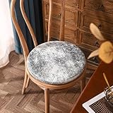 Disponible en plusieurs tailles pour s'adapter à la plupart des chaises. La forme carrée, la haute élasticité et l'épaisseur de la peluche offrent un ajustement confortable pour différents types de chaises. Doux, respirant et élégant – une mise à niveau parfaite pour n'importe quel siège.