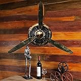 helice tripale avion decoration FACILE À INSTALLER : Avec un kit de montage très simple, l'horloge à hélice peut être accrochée au mur en quelques secondes en passant simplement le petit clou dans le crochet en plastique sans laisser de poussière sèche sur le sol ni de poussière.