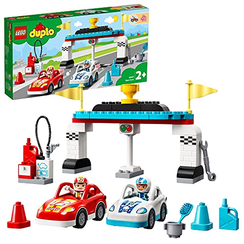 Lego 10947 Duplo Town Coches de Carreras, Playset con Coches de Juguete para Niños o Bebés +2 Años con Mini Figuras