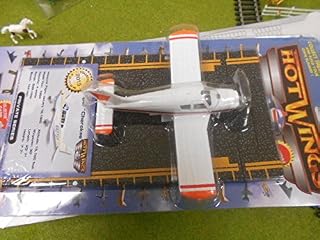 Hot Wings Die-Cast Piper Cherokee Airplane - 13111