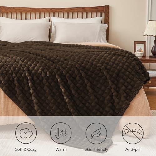 Image of BEDELITE 3D Checked Brown Fleece Throw Blanket for Couch, 50x60 Inches