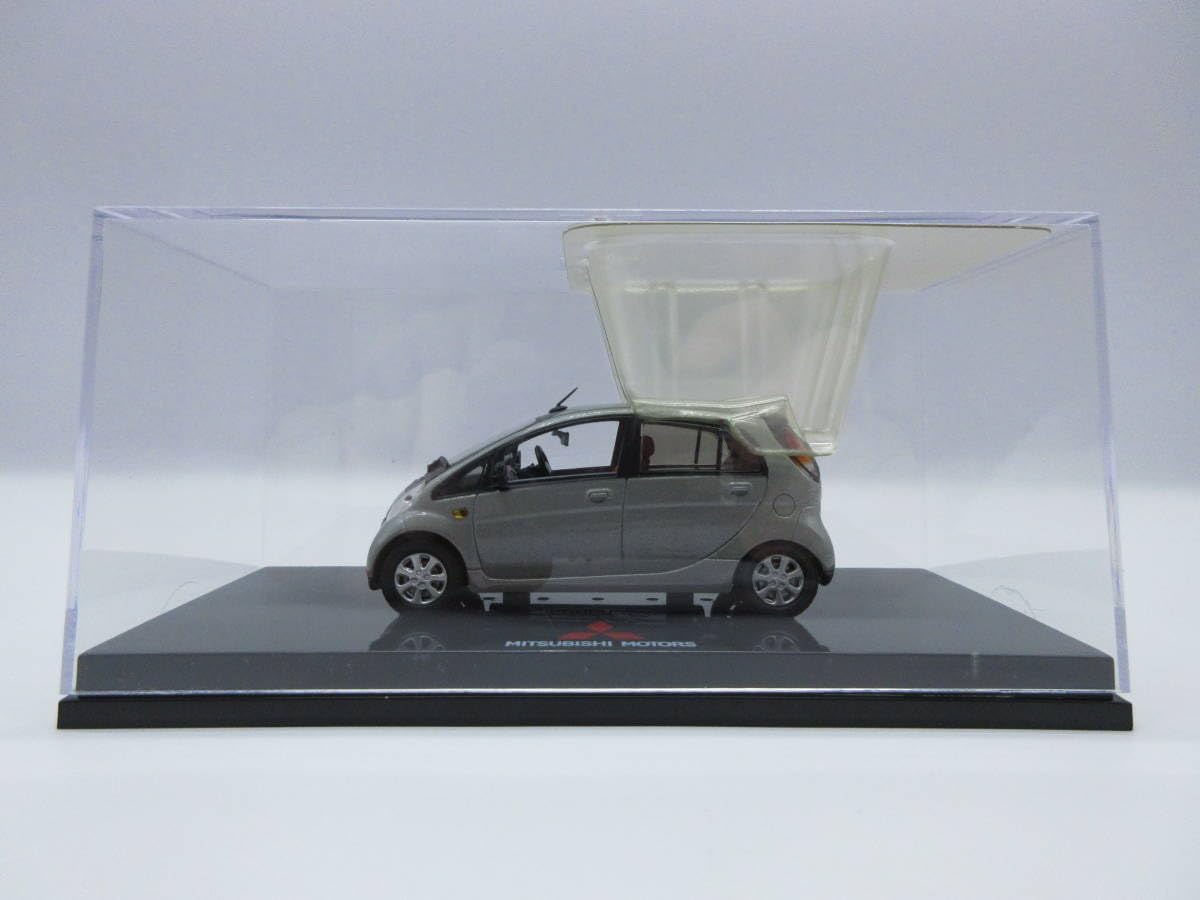 Amazon | 1/43 三菱 アイ i ディーラー特注 非売品 ミニカー カラー