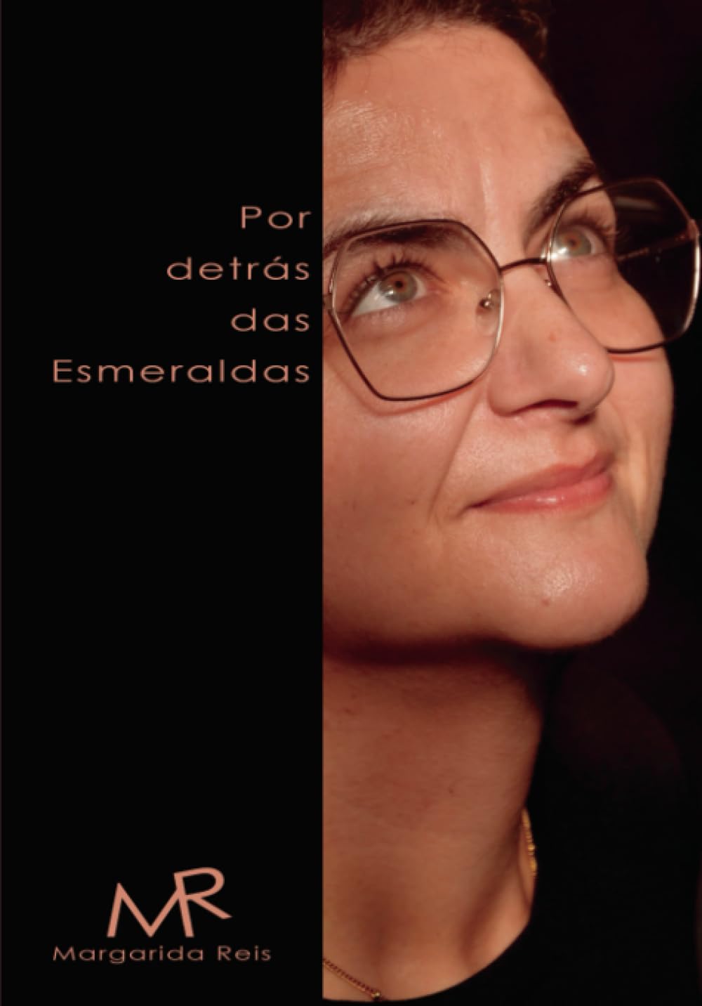 Por Detrás das Esmeraldas