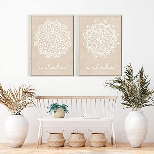 Toile Mandala Inspirez Exhale beige pour un coin détente de style bohème
