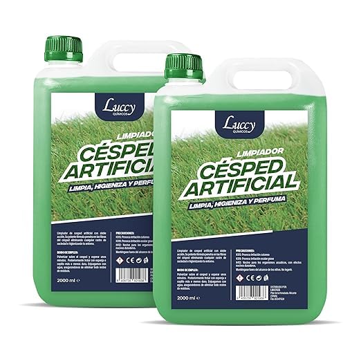LUCCY Higienizador Césped Artificial 2 x 2 Litros | Limpiador para Césped Artificial, Higienizador Concentrado Triple Acción, Eliminador de Olores