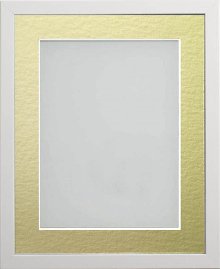Frame Company Webber White with Gold Mount, 7x5 for 6x4 inch โ image 1