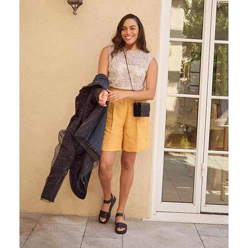 LifeStride Women's Gillian Ankle Strap Sandals Flat2