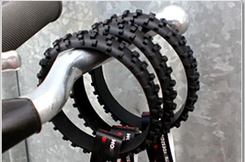 SET OF FIVE BLACK KNOBBY DIRTBIKE TIRE WRISTBAND MOTO X bracelet 450 250 replica