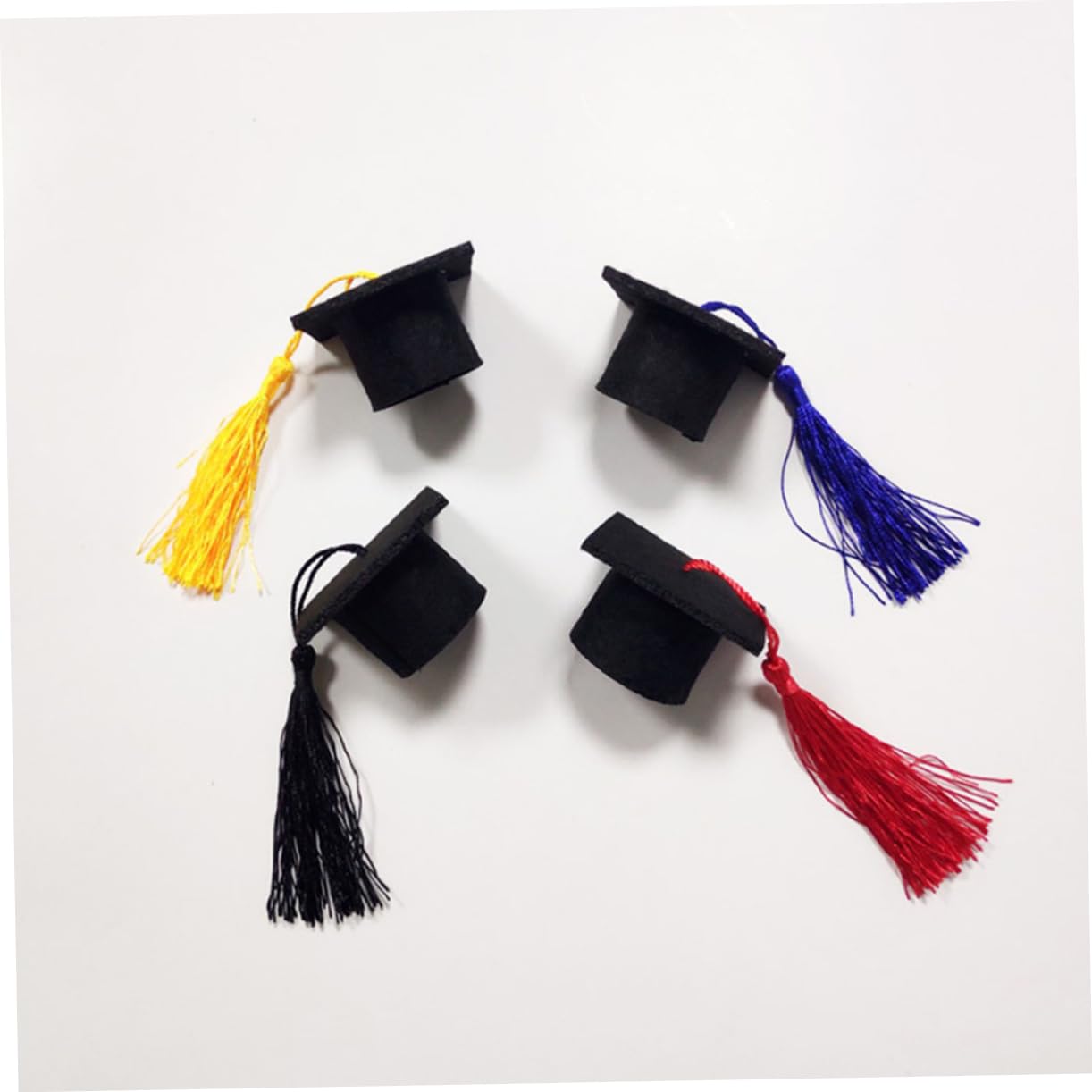 LIFKOME 5 Pacchi Mini Cappellino di Laurea con Nappe Mini Bottiglia di Laurea Toppers Decorazione a Forma di Cappello per La Laurea in Casa Decorazione da Tavolo da Festa