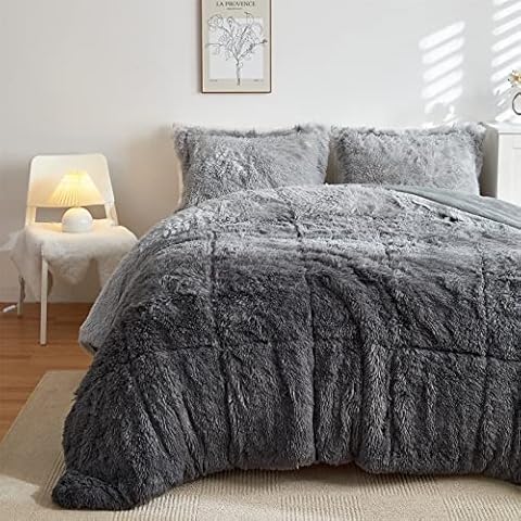Wajade Plush Shaggy Ombre Grey Comforter Set, 3 Pieces Full/Queen Luxury Ultra Soft Faux Fur Bedding Set Fluffy Fuzzy Velvet Warm Comforter Set with Matching Shams Cover