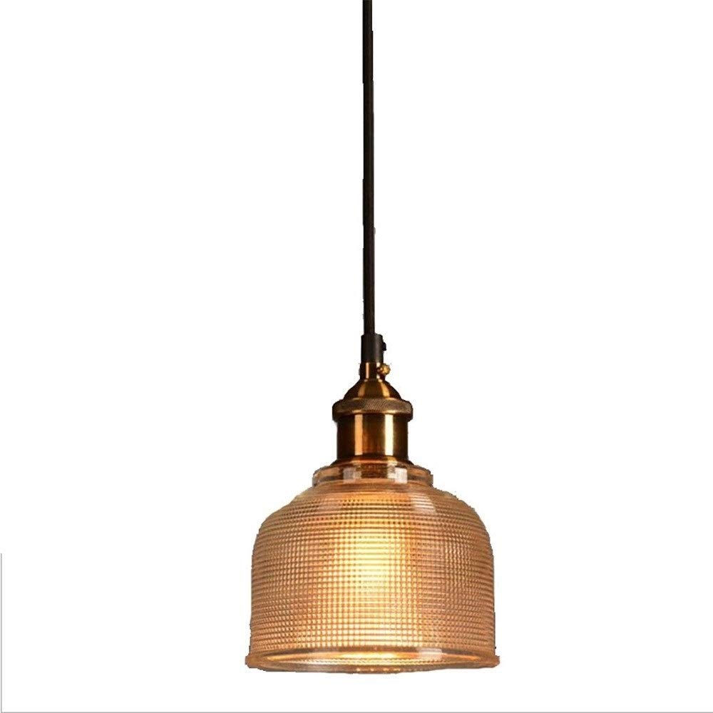 Lustre de ferme lanterne vintage pour remplacer un vieux plafonnier
