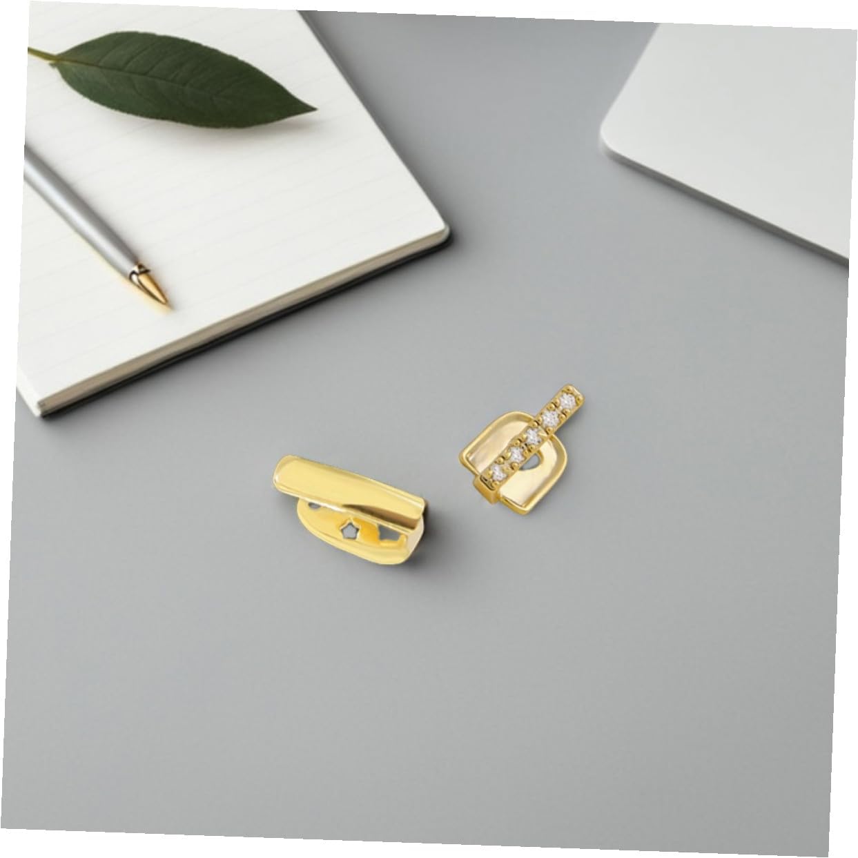 3pcs Hip Hop Style Fake Teeth Grills Set Metal Gold Tooth Caps Dental Jewelry for Men Women Cosplay Party Accessories