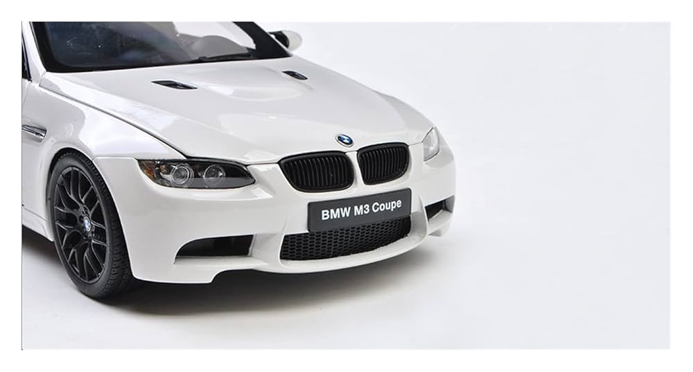 Gotowy model samochodu w skali 1:18 Dla BMW M3 E92 Skala
