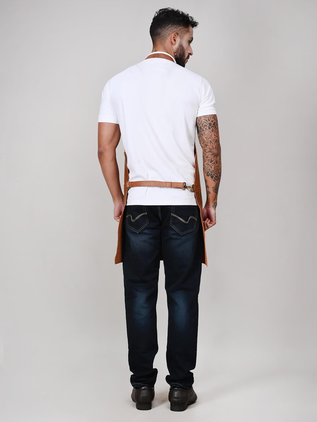 RABADA Leather Apron with Tool Pocket, Heavy Duty Apron, Woodworkers Apron, Mechanics Apron, Blacksmiths Apron, Carpenter Apron, Heat and flame resistance aprons, Adjustable M to 4XL Apron.