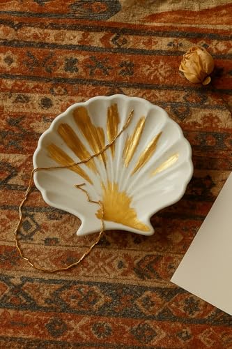 Image of TREETRUNK Handmade Concrete Shell Trinket Tray | Jewellery /Makeup /Table Organizer l Home Decor l Candle Tray | Multipurpose (9.5x9.5cm) White (Gold foil)