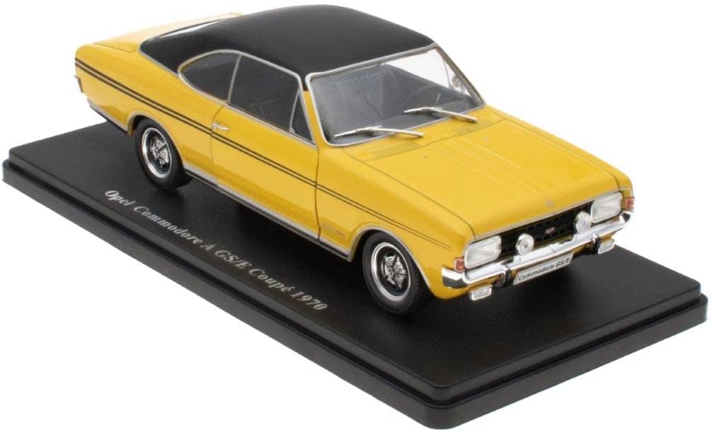 - Collector Miniature Car 1/24 Compatible with Opel Commodore A GS/E Coupé - 1970 - OP004