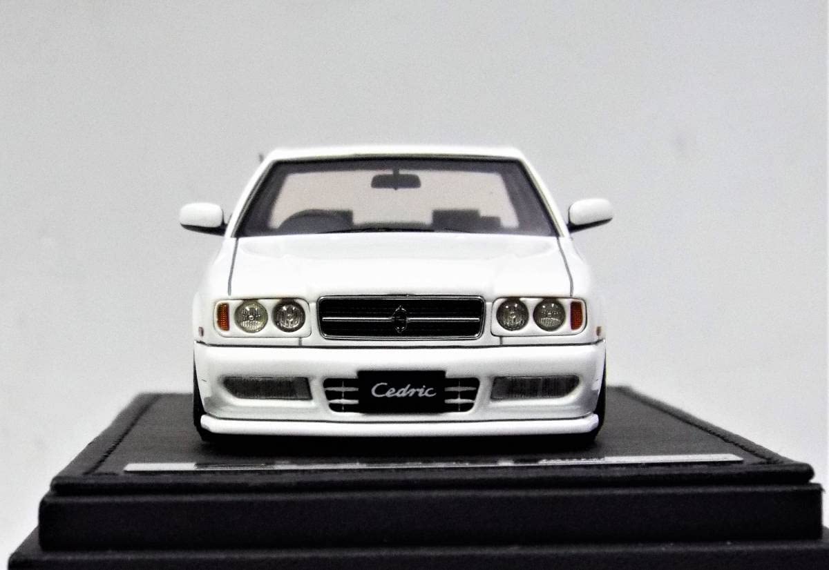 Amazon.co.jp: イグニッションモデル 1/43 セドリック Y32 4ドアHT 