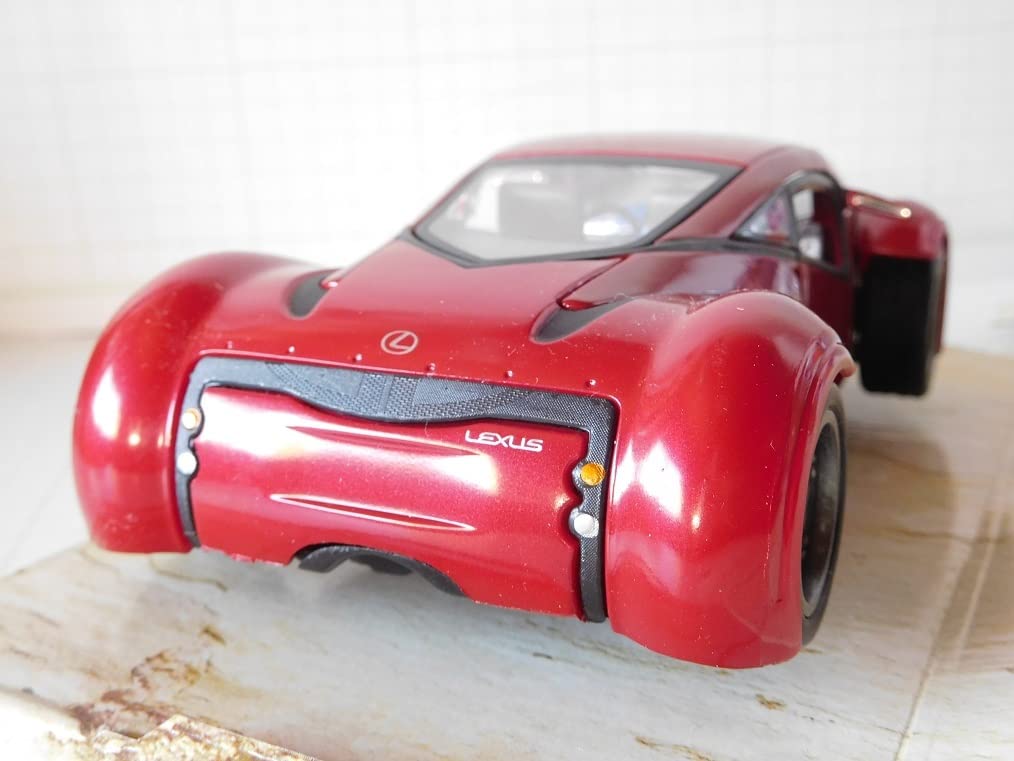 Amazon.co.jp: マイスト 1/24 レクサス フューチャーカー 映画