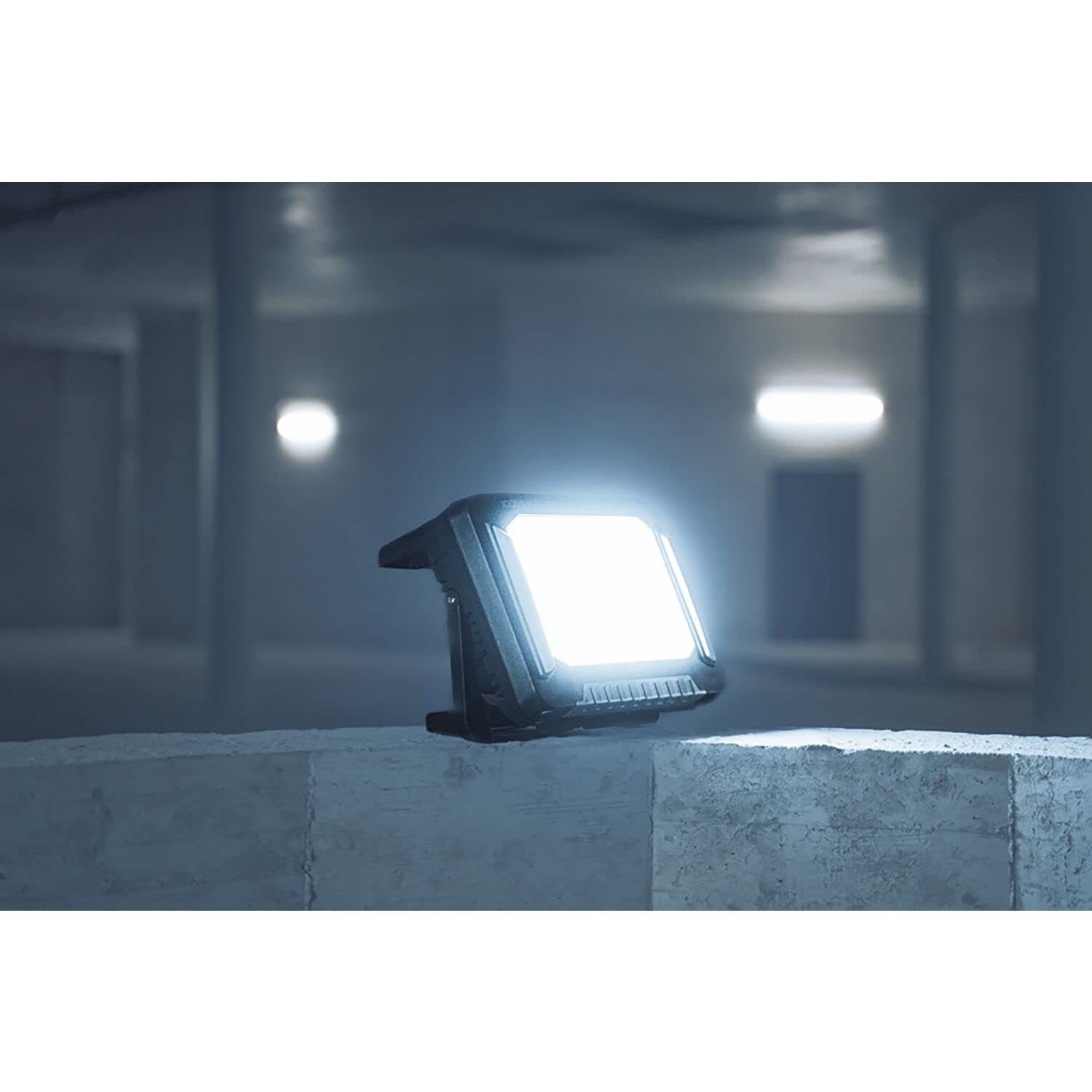 Brennenstuhl Professional Multi Battery Hybrid foco de trabajo LED 10050 MH (100W, 12500lm, IP55, compatible con baterías de 18V de 10 fabricantes diferentes, 5m, sin batería, Engineered in Germany)