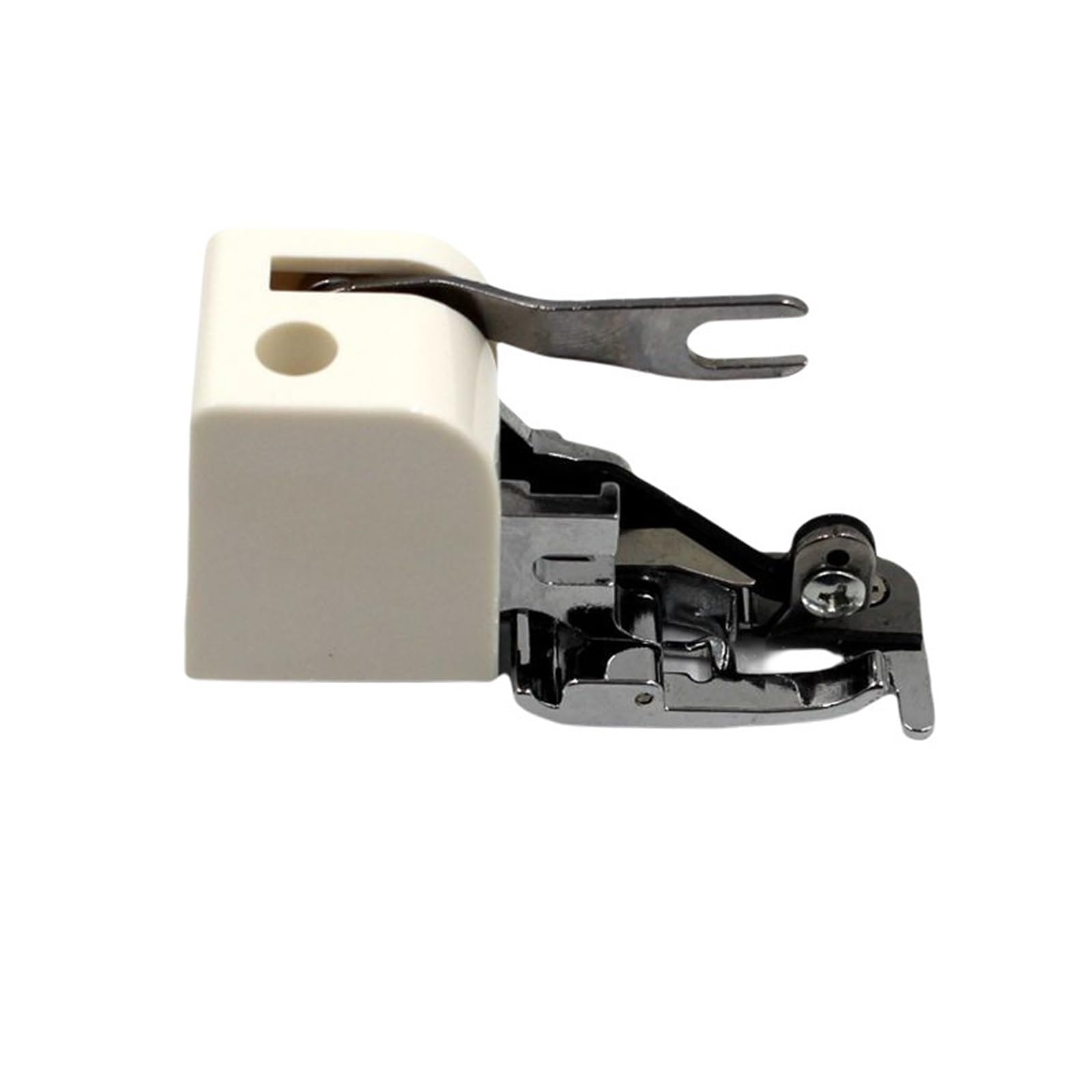Pied-de-biche overlock CY-10 pour simplifier vos projets de couture et de mercerie créative