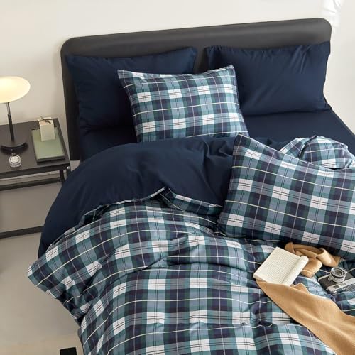 Image of Wake In Cloud - Plaid Comforter Set, Scottish Tartan Check Geometric Modern Pattern Printed, Soft Lightweight Bedding, 3 Pieces, Navy Green, Queen Size