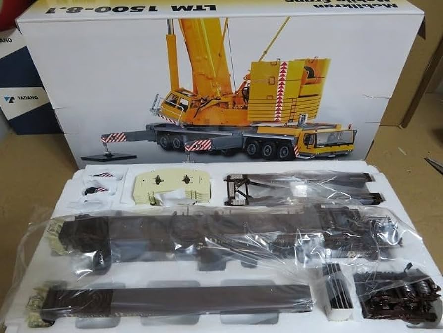 WSI 1/50 Liebherr LTM1500-8.1 クレーン Amazon.co.jp: WSI 1/50 Liebherr LTM1500-8.1 クレーン