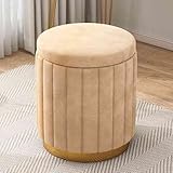 Découvrez notre repose-pieds rembourré polyvalent, disponible dans une gamme de couleurs et de motifs pour s'adapter à votre style unique. Que vous recherchiez des teintes vives pour une touche d'audace ou des nuances plus subtiles pour sublimer votre décoration, vous trouverez l'accord parfait. Son élégant piètement doré rehausse son attrait luxueux et en fait un ajout remarquable à n'importe quelle pièce de votre maison.