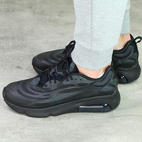 nike air max exosense on feet