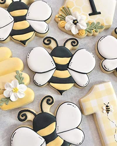 Aoerfes 6 Piece Bee Cookie Cutter Set, Honeycomb Hexagon Honey Jar, Bear The Pooh Molds Cutters For Bee Party Making Muffins, Biscuits, Sandwiches Fondant Decorations #TOP6