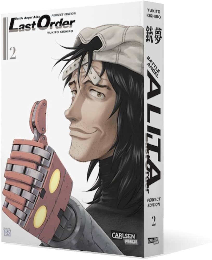 Divanda uxlayotgan dostimni yaladi Qora yalang dumbalar