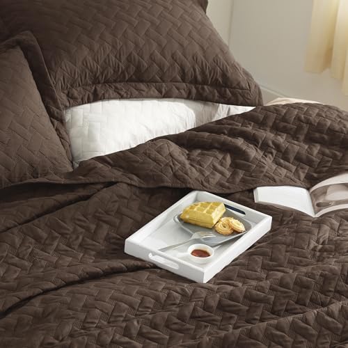 Image of Bedsure Quilts Queen Size - Lightweight Bedspreads Queen Size with Basket Weave Pattern, Soft Quilt Bedding Set, Brown Comforter Set Coverlet for All Seasons with 2 Pillow Shams (90 inch x 96 inch)