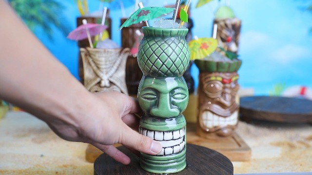 LINALL Tiki Mugs Cocktail Set of 8 - Tumblers Ceramic Hawaiian Luau Party Mugs Drinkware, Cute Exotic Cocktail Glasses, Tiki Bar Professional Hawaiian Party Barware, TKSET0017 (8pcs)
