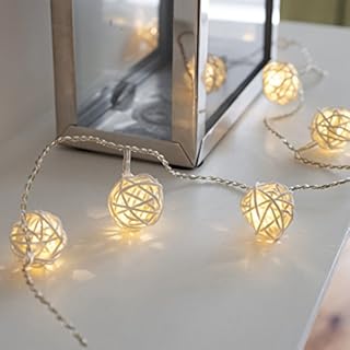 Lights4fun 16 Warm White LED Battery Operated Rattan Ball Fairy Lights