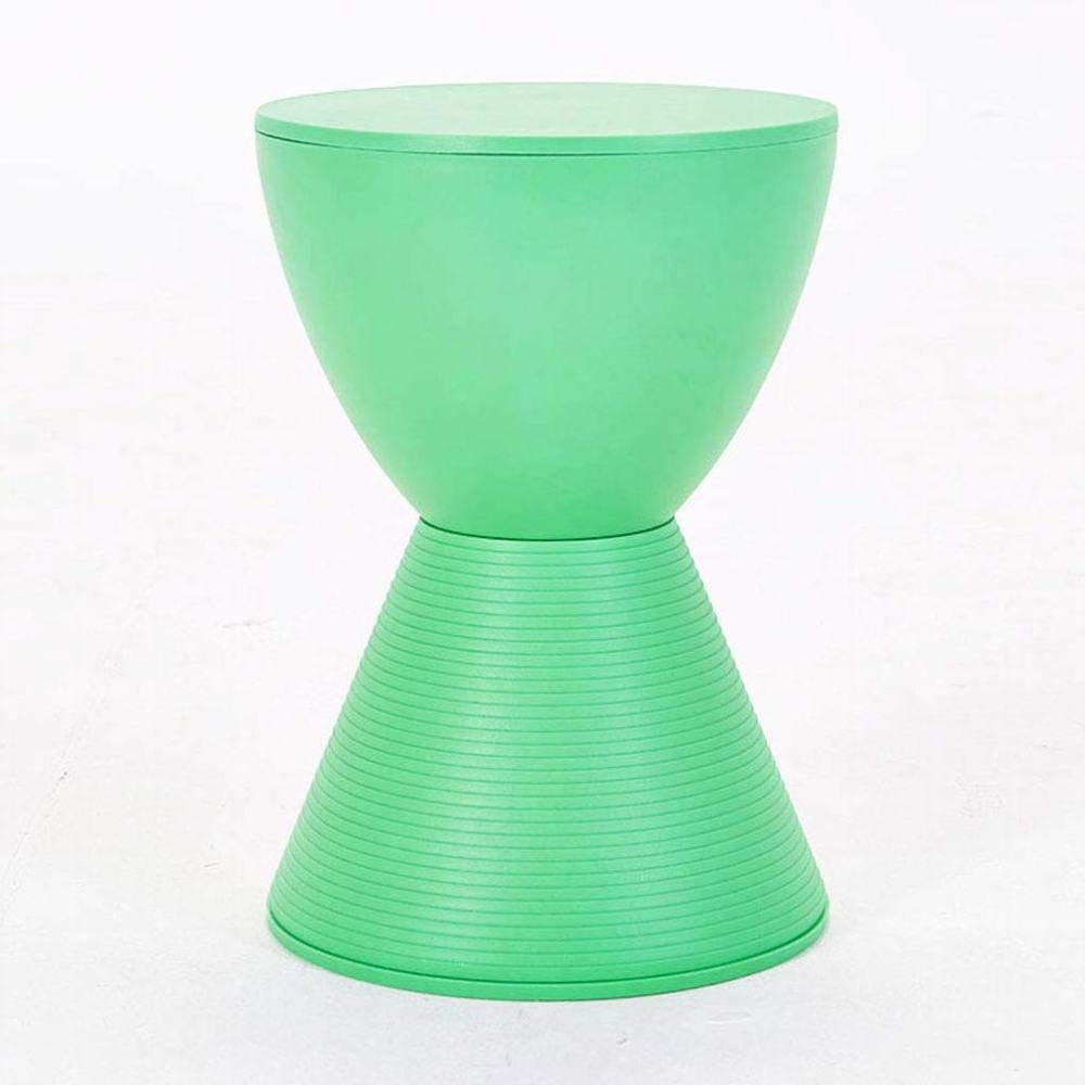 Tabouret en plastique empilable et leger en forme de sablier vert