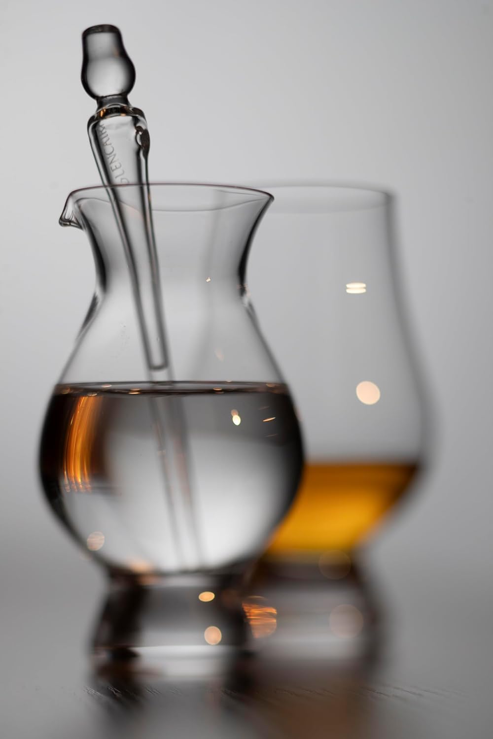 GLENCAIRN Vaso de whisky con jarra de agua y cuentagotas
