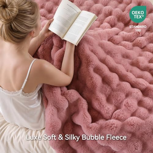 Smoofy Faux Rabbit Fur Throw for Couch - Old Pink Bubble Blanket 50"x60" by Smoofy - Used condition - Image 3