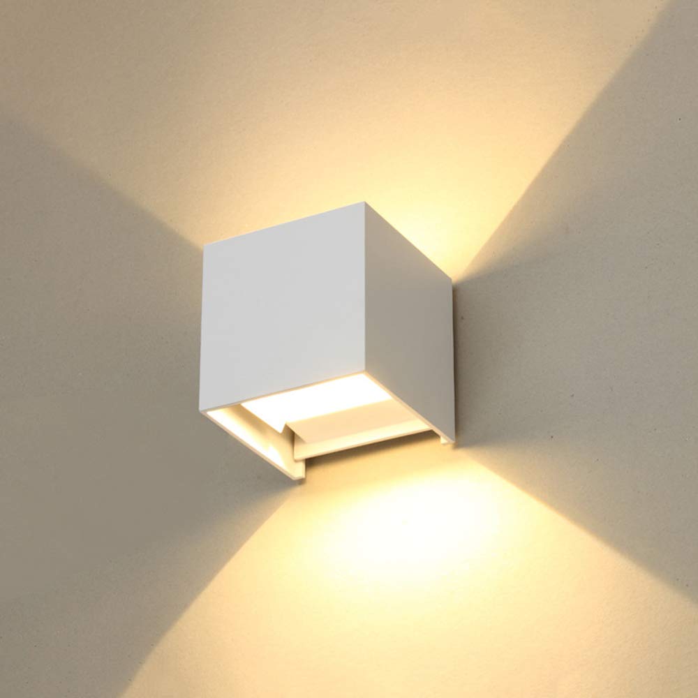 Applique murale LED extérieure IP65 blanche à faisceau réglable