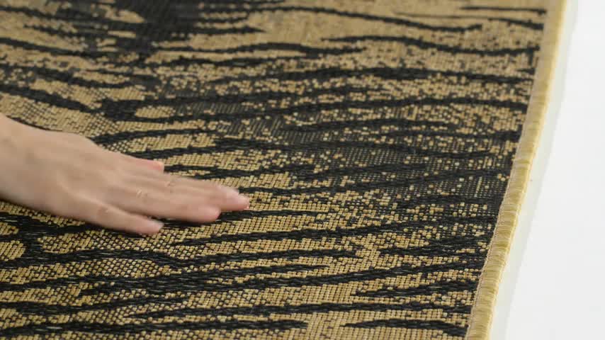 JOURNALSTANDARDFURNITURE SAFIRUG 120×160 Amazon.com: SAFAVIEH Courtyard Collection 4' x 5'7