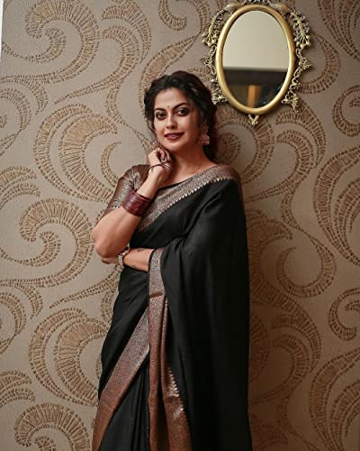 Image of Women's Pure Soft Kanjivaram Silk Saree For Wedding Banarasi Style Sari With Blouse Piece