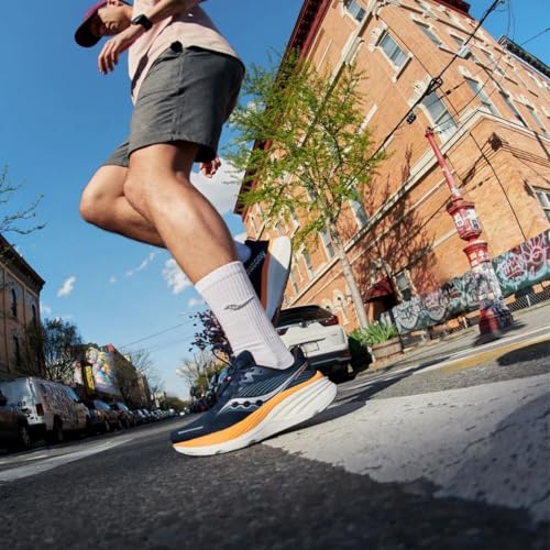 Image of Saucony Men's Hurricane 24 Sneaker