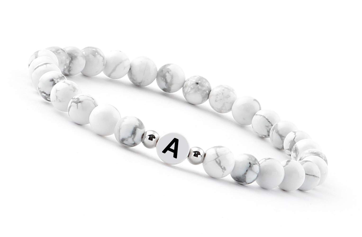 GD GOOD.designs Perlenarmband Buchstabe | Partner Armband weiß mit echten Howlith Perlen | Geschenk für Couple I Personalisiertes Partnerarmband