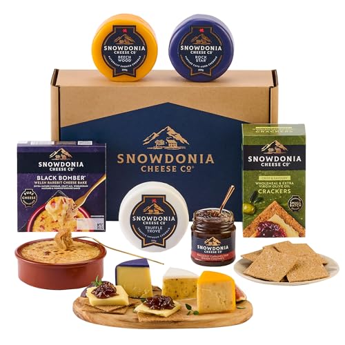 Snowdonia Cheese Company | Great Taste Awards Gold Star Cheeseboard Selection | 3 Luxury Welsh Cheeses 1 Black Bomber Bake 1 Artisan Chutney and Crackers