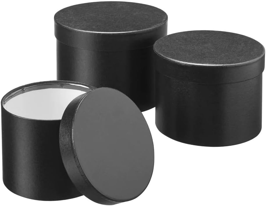 Oasis Set of 3 Round Hat Boxes with Lids Ideal for Gifts or Flowers