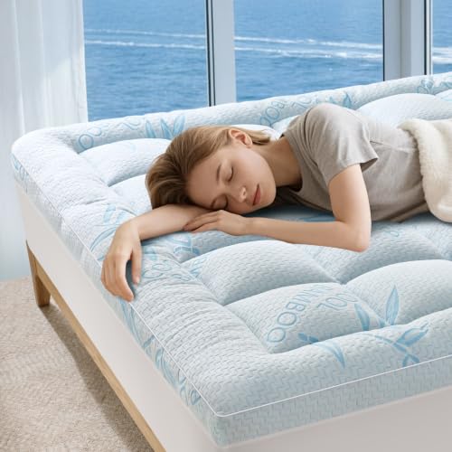Queen Mattress Topper, Breathable and Soft Extra Thick Pillow Top 60"x80" - image 1
