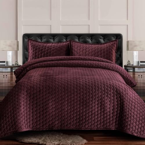 Tribeca Living Lugano Oversized Velvet Quilt Set - All Season, Ex...