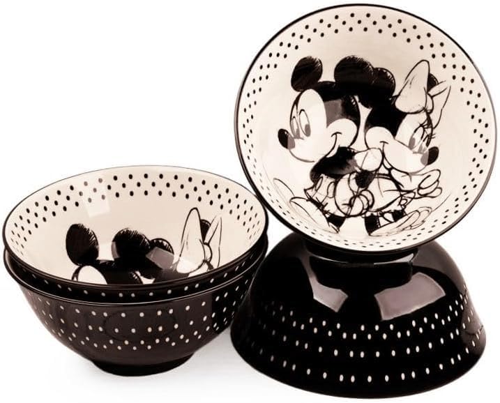 Amazon.com: ZB ZRIKE BRANDS BY R SQUARED Disney Mickey & Minnie